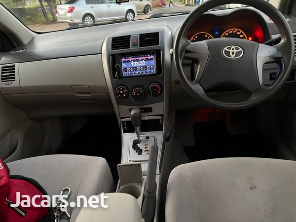 Toyota Axio 1,5L 2011-8
