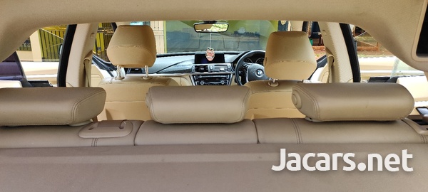 BMW 3-Series 2,0L 2014-4