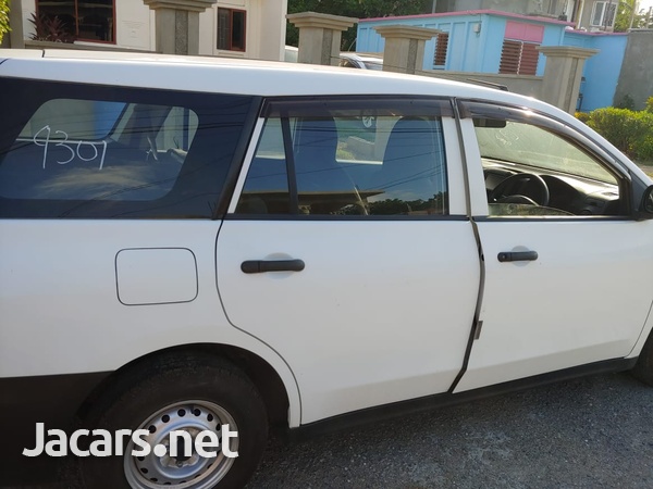 Nissan AD Wagon 1,5L 2016-2