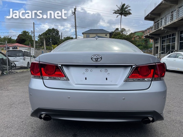 Toyota Crown 3,5L 2013-8