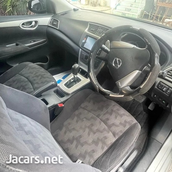 Nissan Sylphy 1,5L 2014-5