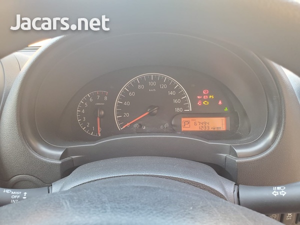 Nissan Latio 1,3L 2016-5