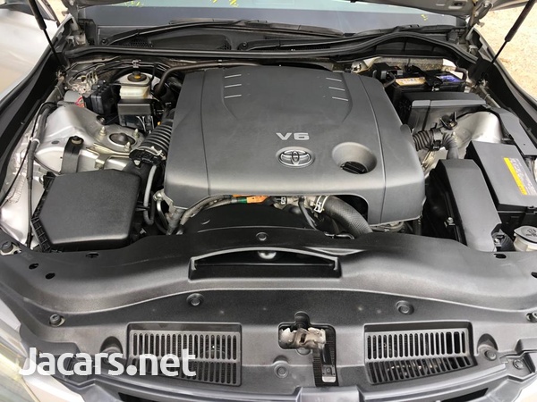 Toyota Mark X 2,5L 2013-13