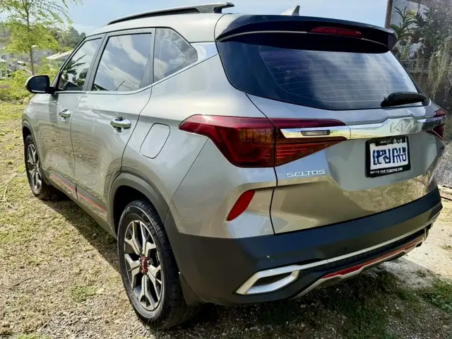 2024 Kia Seltos GT LINE, Saint Ann - 3
