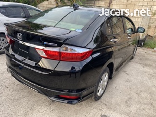Honda Grace 1,5L 2015-3