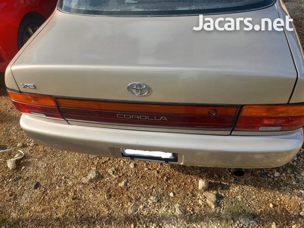 Toyota Corolla 1,5L 1993-3