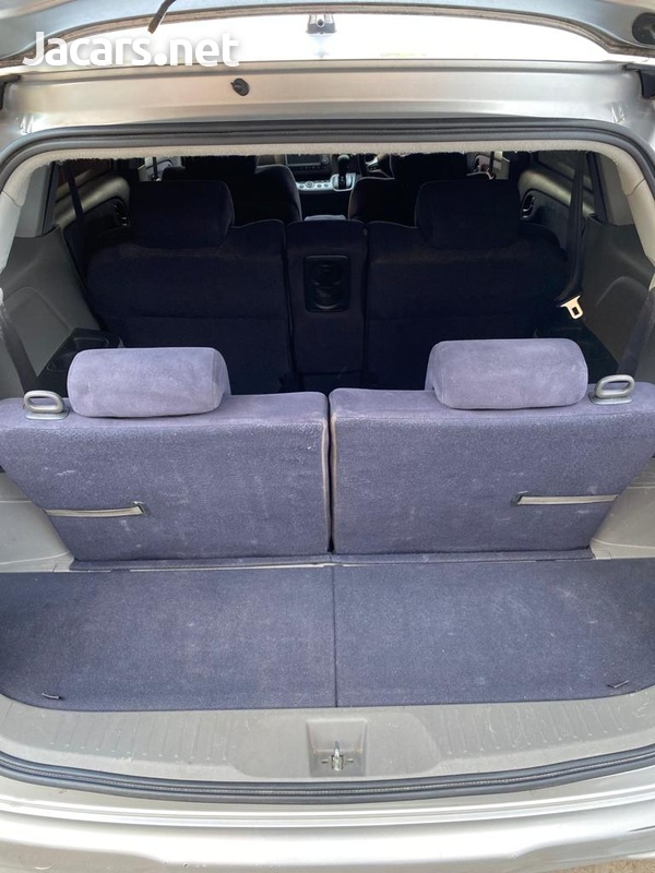 Honda Stream 2,0L 2011-6