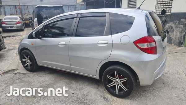 Honda Fit 1,5L 2013-4