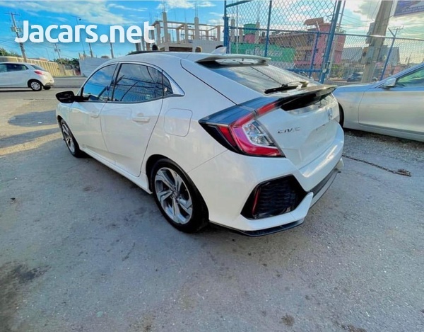 Honda Civic 1,5L 2019-7