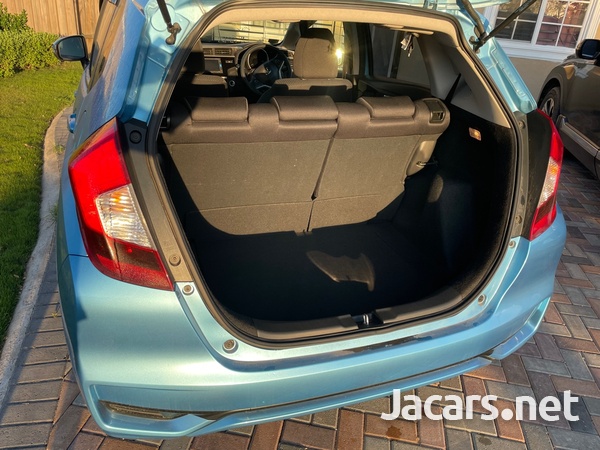 Honda Fit 1,3L 2017-14