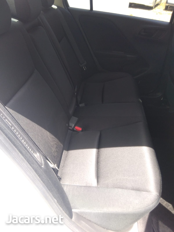 Honda Grace 1,5L 2017-5