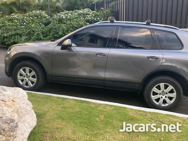 Volkswagen Touareg 3,6L 2012-4