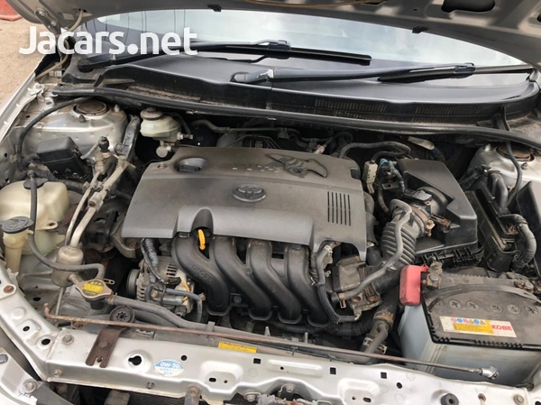 Toyota Axio 1,5L 2010-5