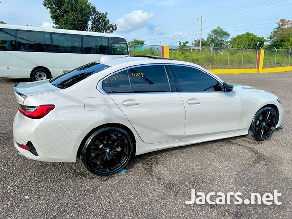 BMW 3-Series 2,0L 2021-5