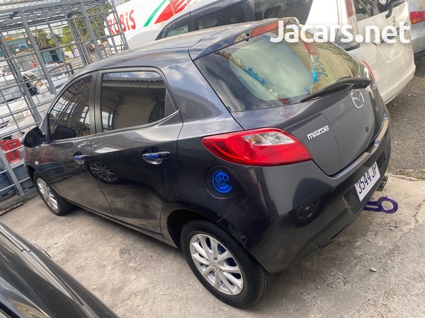 Mazda Demio 1,3L 2013-4