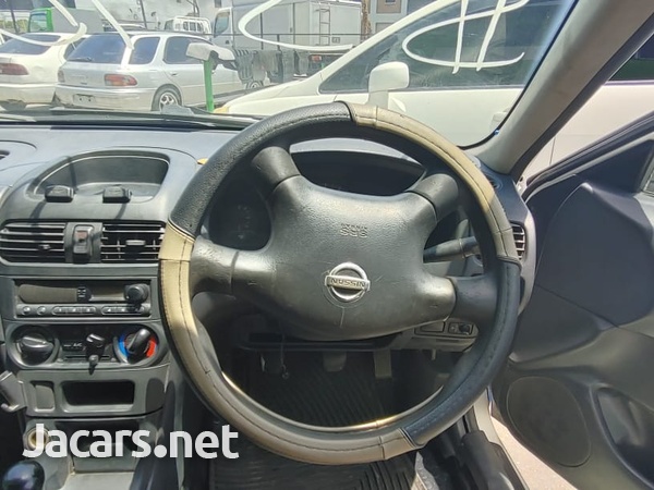 Nissan AD Wagon 1,5L 2007-7