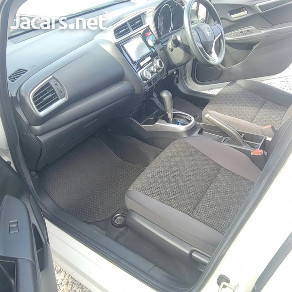 Honda Fit 1,3L 2016-7