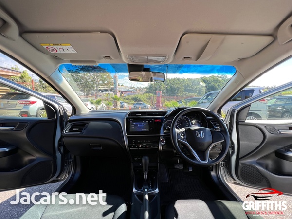 Honda Grace 1,5L 2016-10