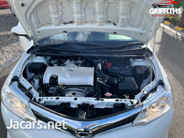 Toyota Axio 1,5L 2017-6