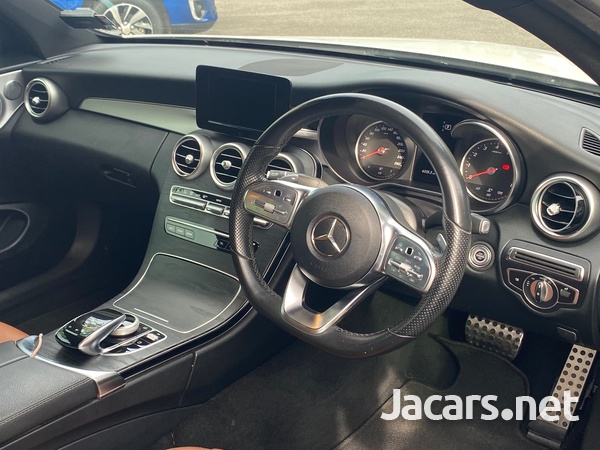 Mercedes-Benz C-Class 2,0L 2019-5