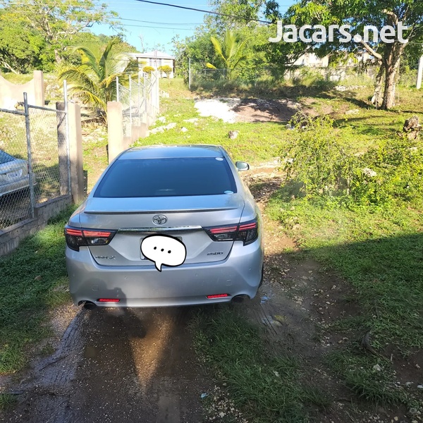 Toyota Mark X 2,5L 2016-3