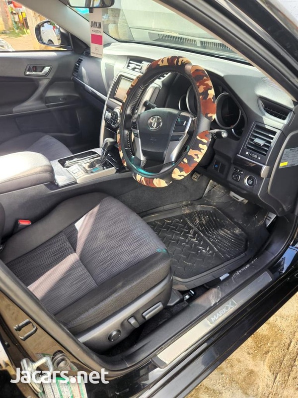 Toyota Mark X 2,5L 2015-2