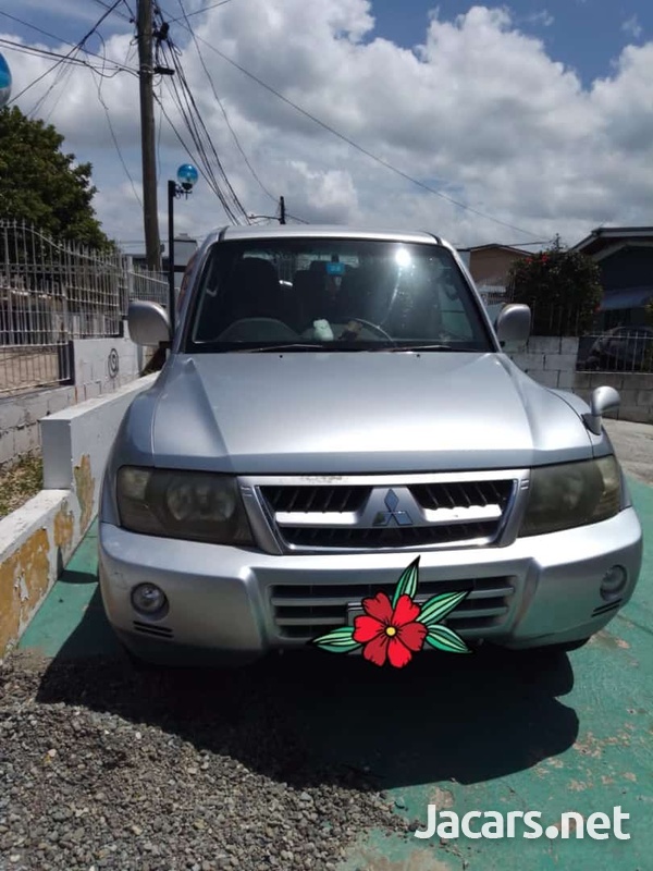 Mitsubishi Pajero 2,0L 2004-4