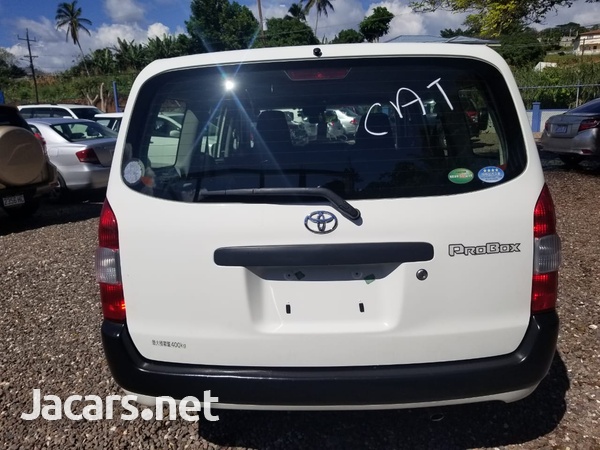 Toyota Probox 1,5L 2017-8