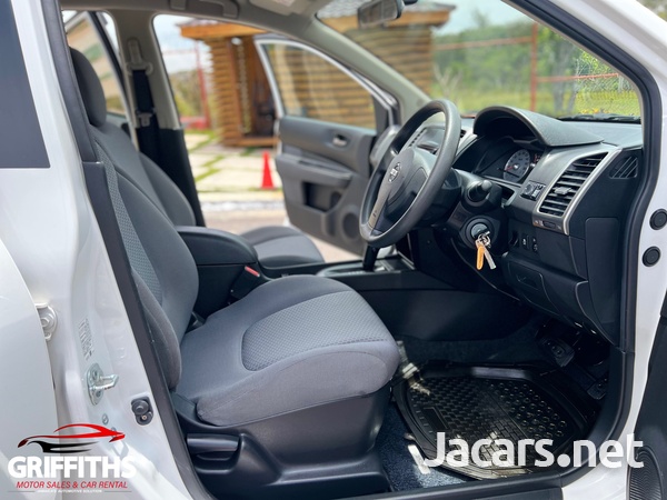 Nissan Wingroad 1,5L 2017-9