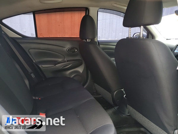 Nissan Latio 1,2L 2013-8