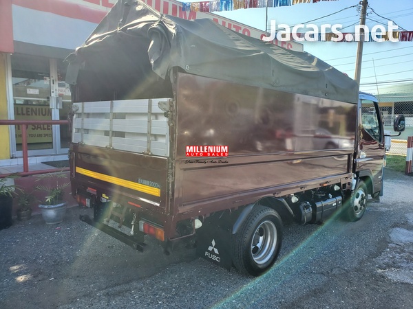 Mitsubishi Canter 3,0L 2013