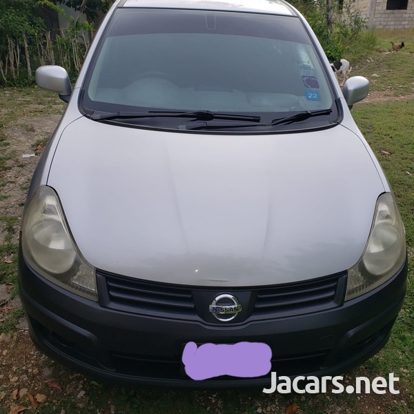 Nissan AD Wagon 1,5L 2013-1
