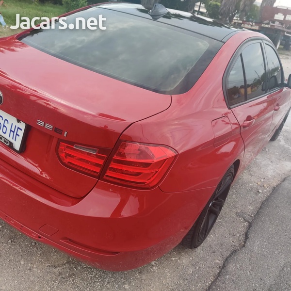 BMW 3-Series 2,0L 2015-8