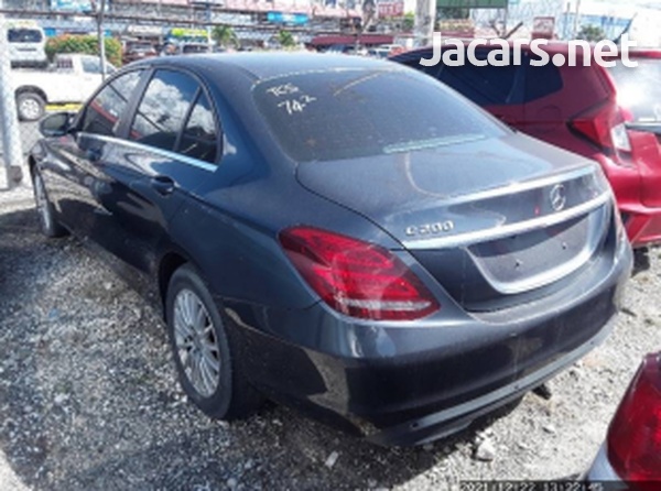 Mercedes-Benz C-Class 2,0L 2016-1