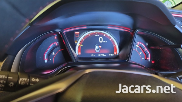 Honda Civic 1,9L 2021-7