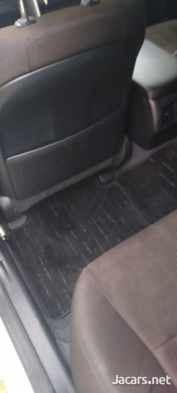 Toyota Mark X 2,5L 2013-14