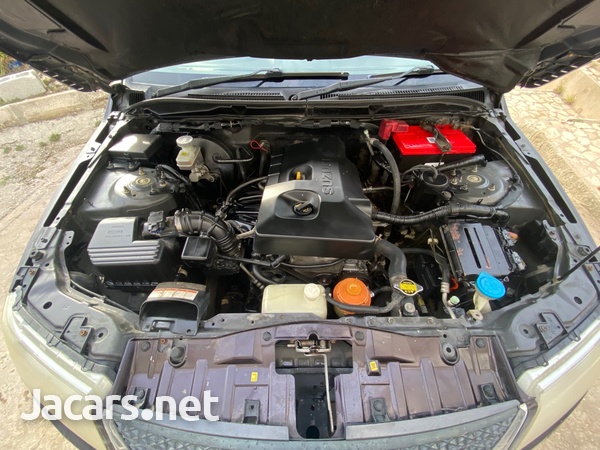 Suzuki Grand Vitara 2,0L 2009-7