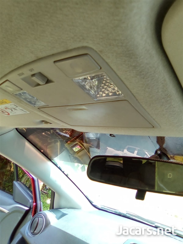 Mazda Premacy 2,0L 2014-6