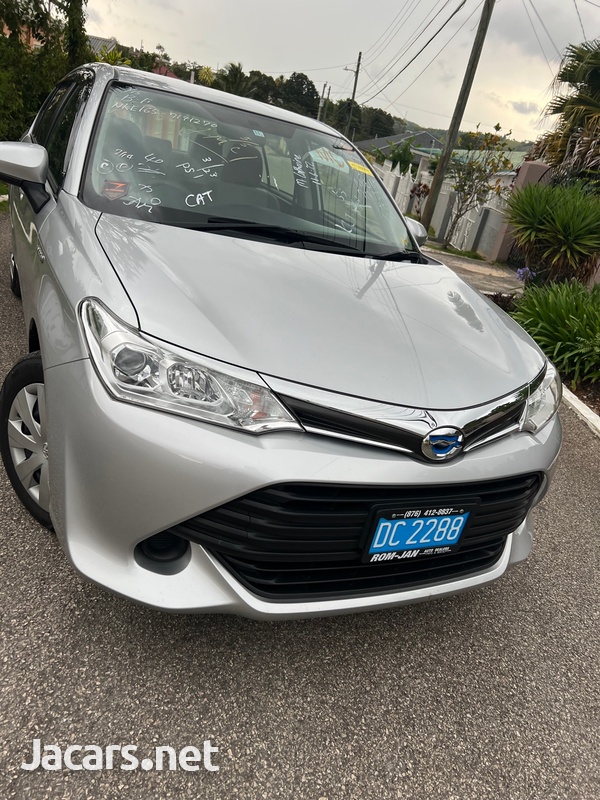 Toyota Axio 1,5L 2016-1