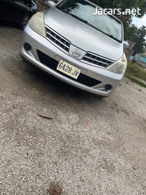 Nissan Tiida 1,5L 2010-6