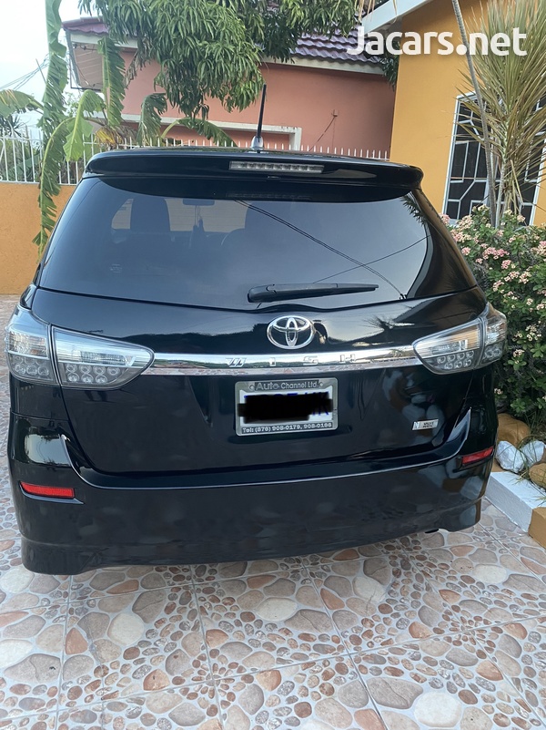 Toyota Wish 1,8L 2014-13