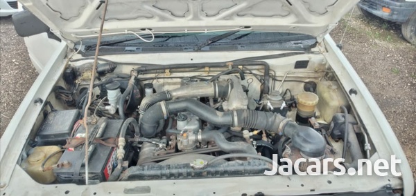 Isuzu D-Max 2,0L 2002-2