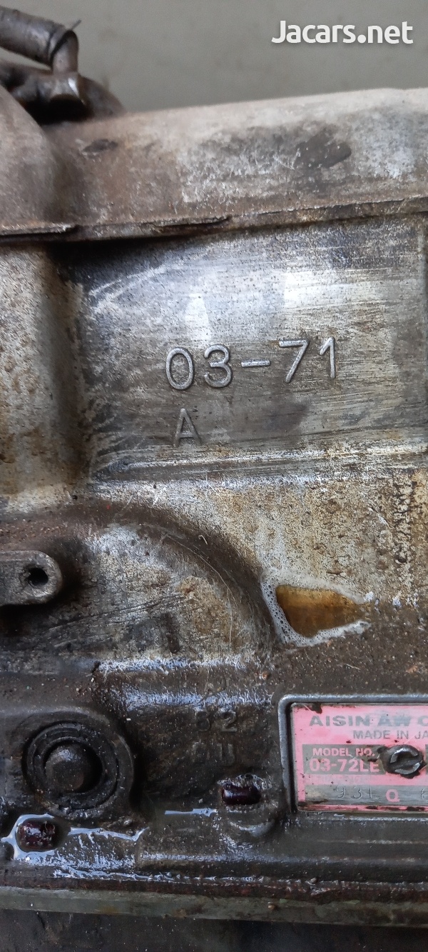 03 Suzuki Vitara Automatic Transmission with 4 wheel drive shifter model 03-72LE-5