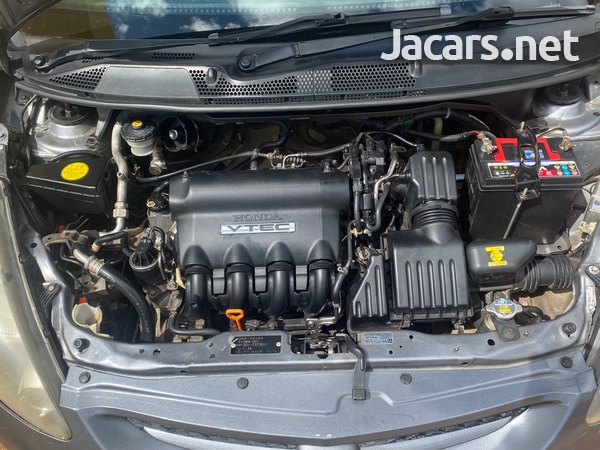 Honda Fit 1,3L 2006-5