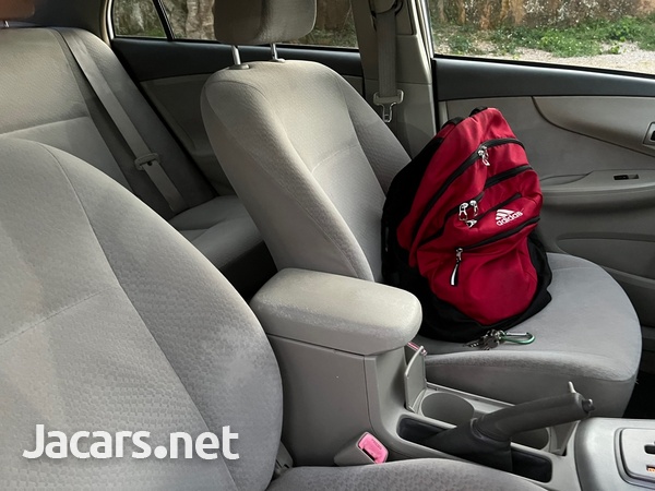 Toyota Axio 1,5L 2011-9