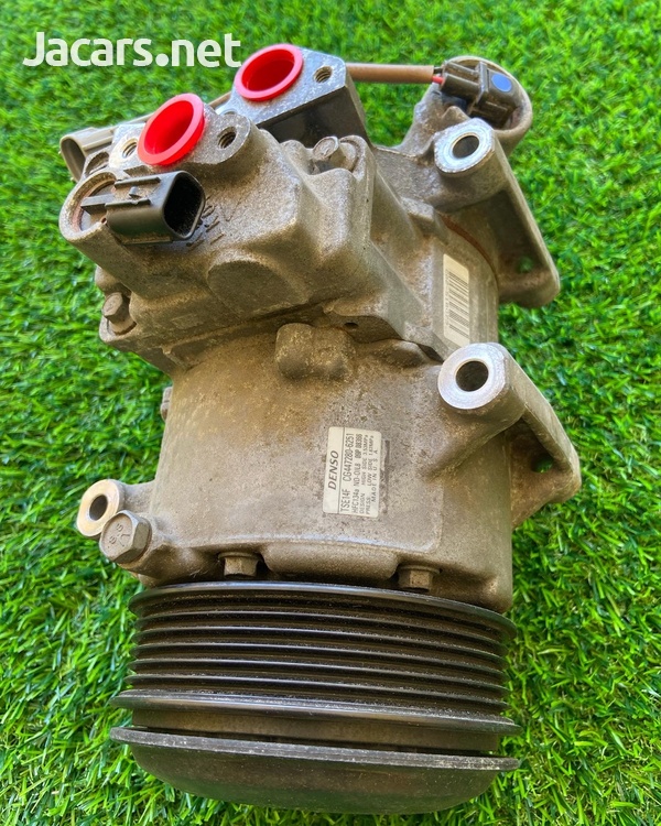 SUBARU LEGACY/ OUTBACK AC COMPRESSOR-4