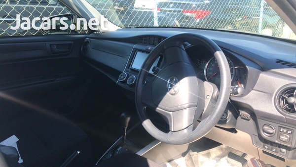 Toyota Fielder 1,5L 2017-6