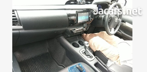 Toyota Hilux 2,8L 2018-5