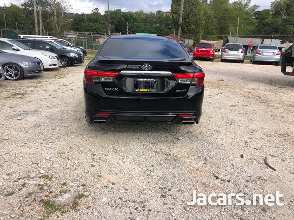Toyota Mark X 2,5L 2012-5