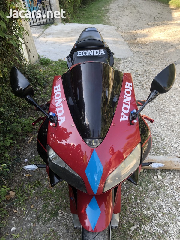 2005 Honda-2